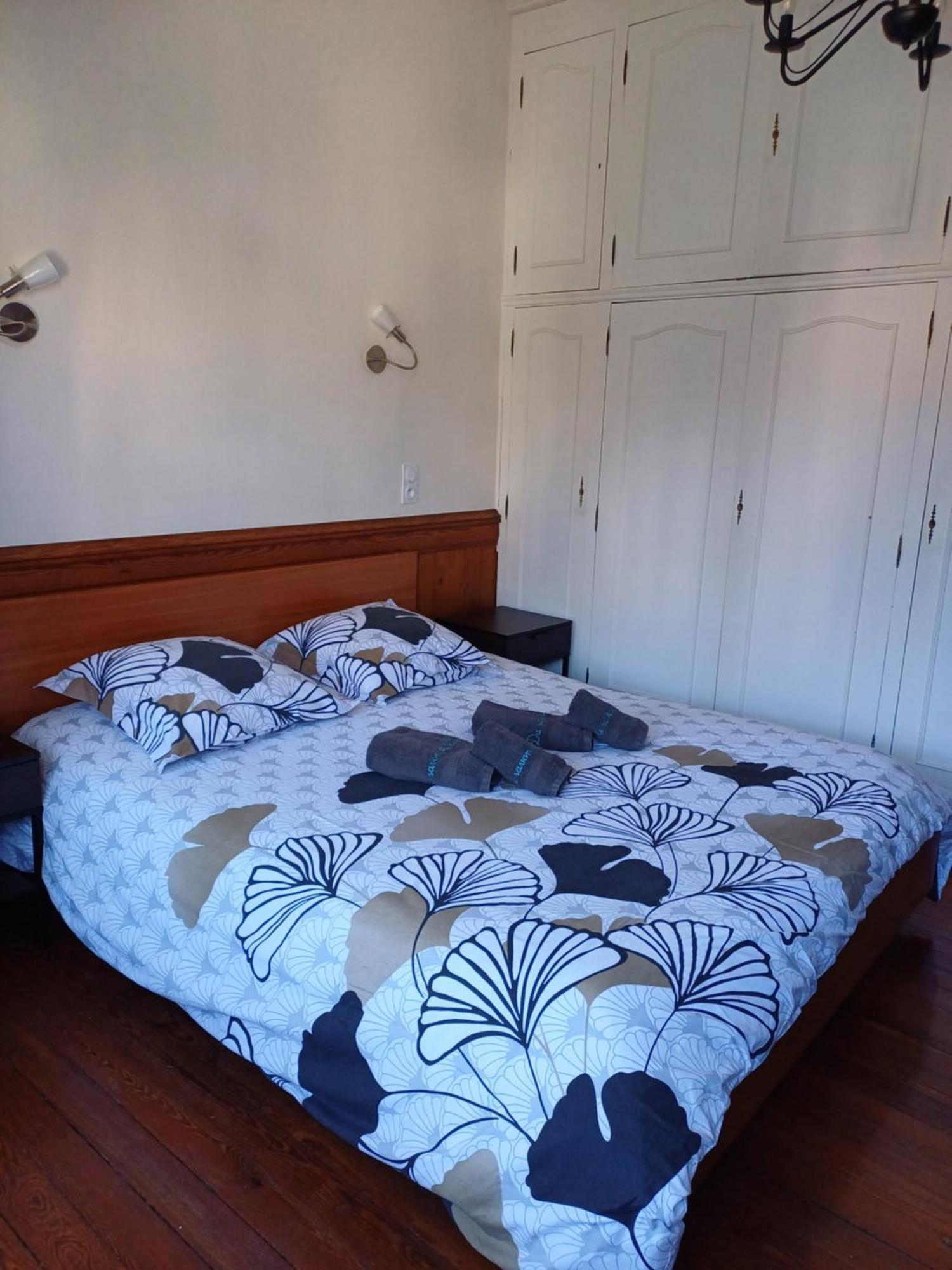 Les Grands Ducs Apartment *